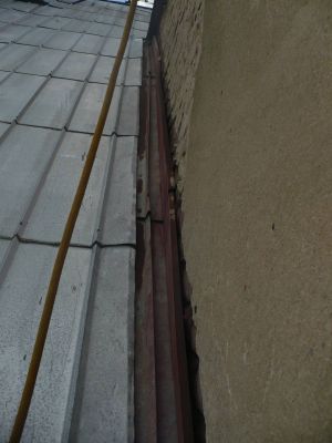 Mezera Mezi Plechem A Komínem